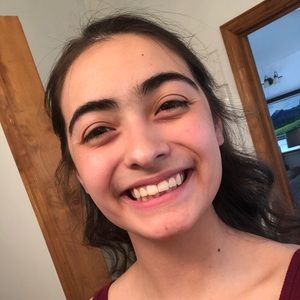 Meet your Posher, Gabbie